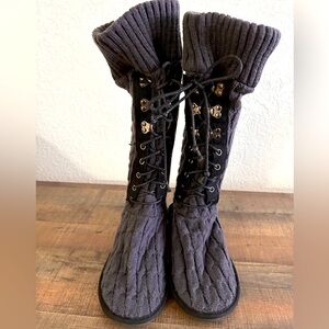 MUK LUKS Gray Lace up Flat Sock boots.